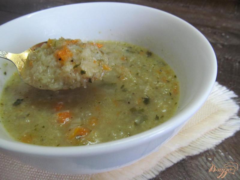 Фото приготовление рецепта: Диетический суп из цветной капусты. шаг №3
