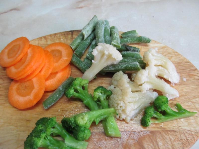 Фото приготовление рецепта: овощной салат с курицей шаг №1