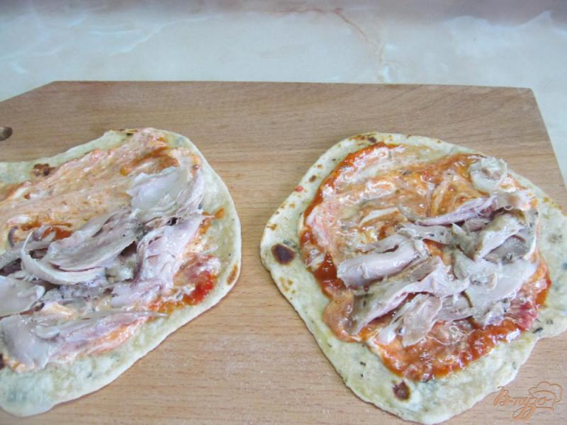 Фото приготовление рецепта: Бутерброд в лепешке шаг №2
