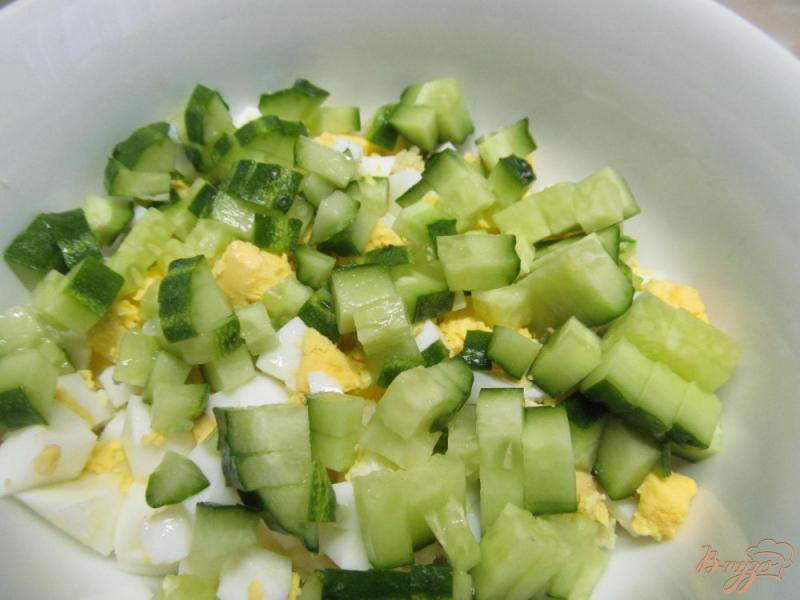 Фото приготовление рецепта: Весенний салат из овощей шаг №3