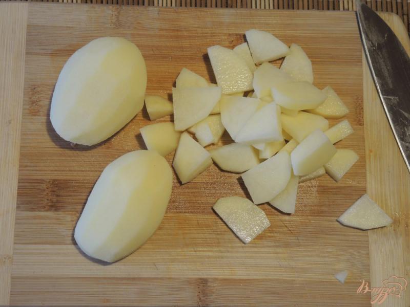 Фото приготовление рецепта: Картофельный суп с фрикадельками шаг №5