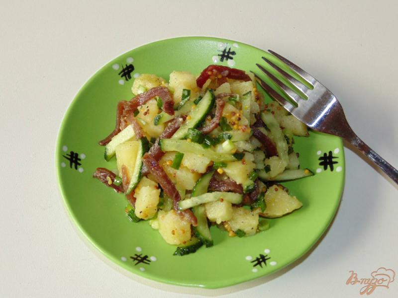 Фото приготовление рецепта: Картофельный салат с бастурмой шаг №6