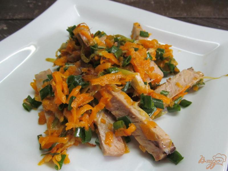 Фото приготовление рецепта: Салат из тыквы и мяса шаг №6