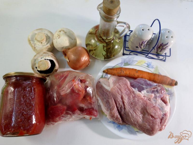 Фото приготовление рецепта: Гречка со свининой и овощами шаг №1