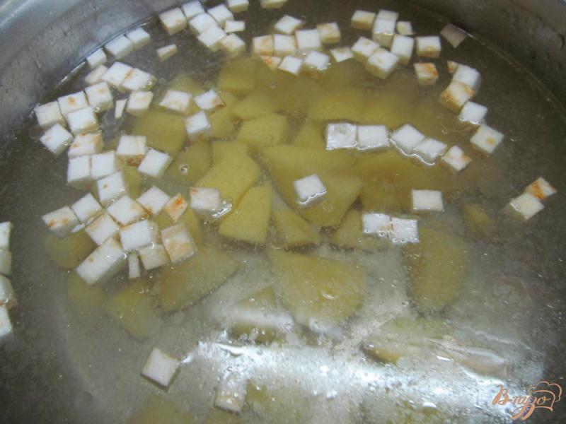 Фото приготовление рецепта: Сливочный суп с брюссельской капустой шаг №1