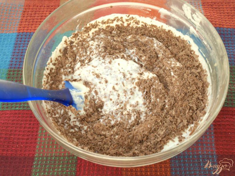 Фото приготовление рецепта: Творожная пасха с тёртым шоколадом шаг №3