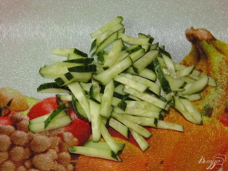 Фото приготовление рецепта: Салат с мясом индейки шаг №2