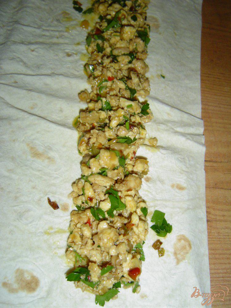 Фото приготовление рецепта: Заливной пирог из лаваша с мясом шаг №3