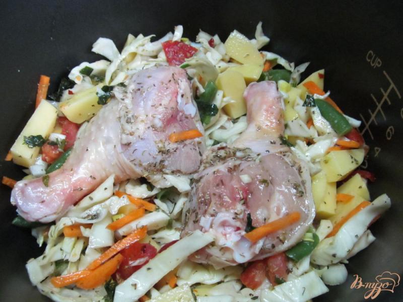 Фото приготовление рецепта: Рагу из курицы с овощами в мультиварке шаг №5