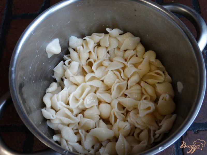 Фото приготовление рецепта: Макароны по-флотски с мясом и грибами шаг №1