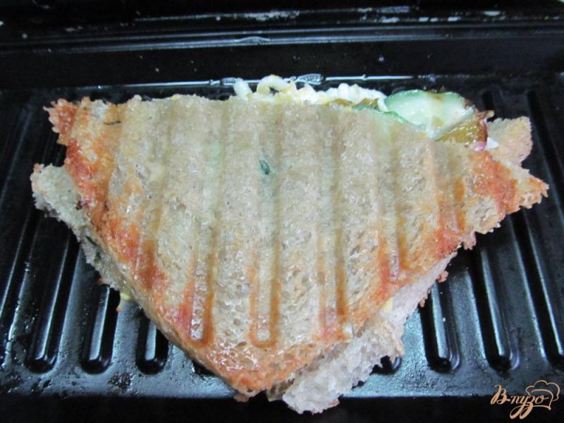 Фото приготовление рецепта: Английский сэндвич с яйцом шаг №9