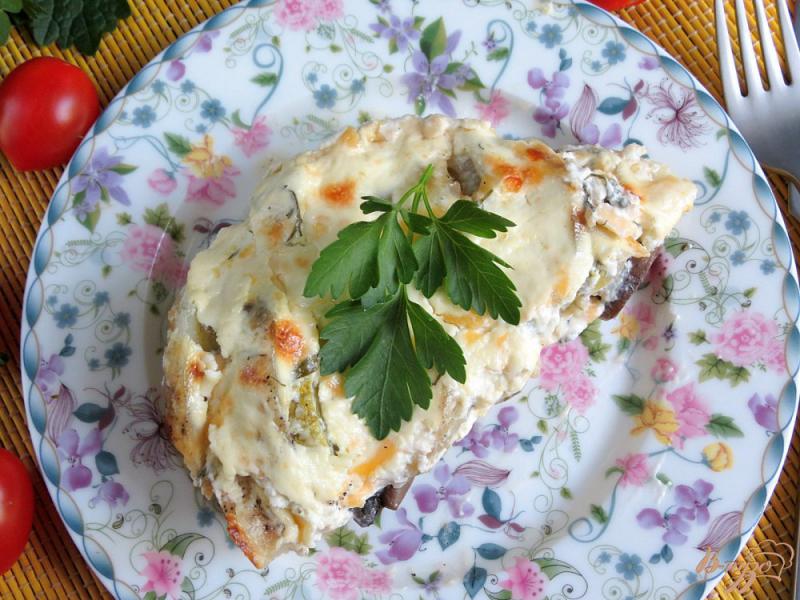 Фото приготовление рецепта: Кабачки с шампиньонами и картофелем шаг №10