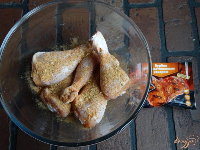 Фото приготовление рецепта: Куриные голени в маринаде Бурбон шаг №2