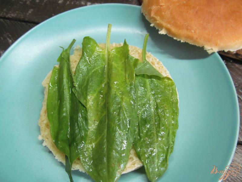 Фото приготовление рецепта: Бутерброд с ветчиной и капустой шаг №4
