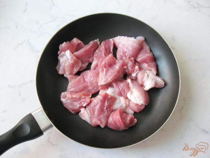 Фото приготовление рецепта: Свинина в красном вине шаг №1