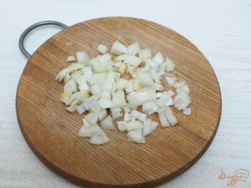 Фото приготовление рецепта: Слоёный пирог с картофелем и грибами шаг №1