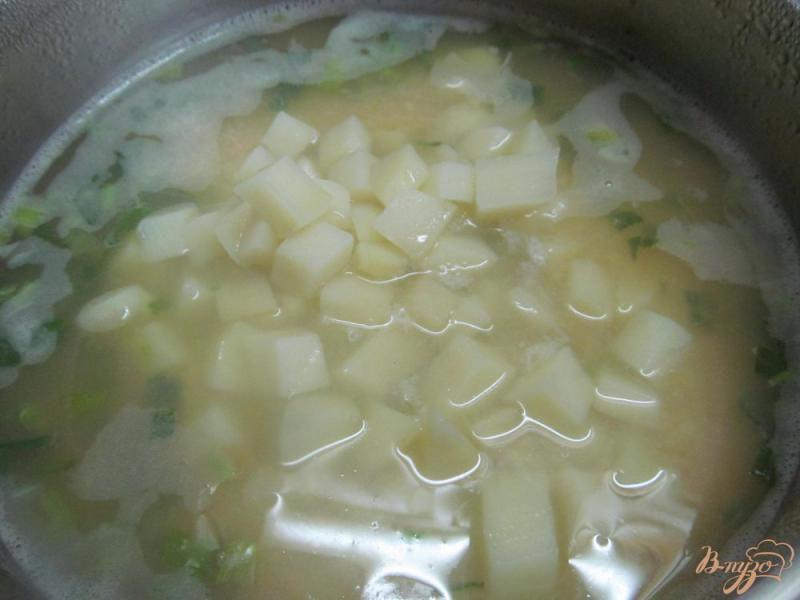 Фото приготовление рецепта: Гороховый суп с беконом шаг №7