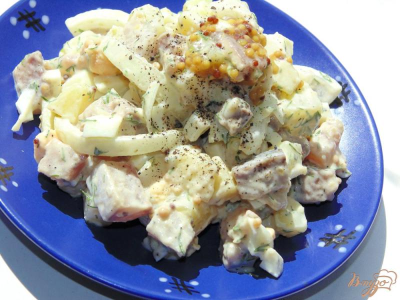 Фото приготовление рецепта: Картофельный салат с сельдью шаг №7