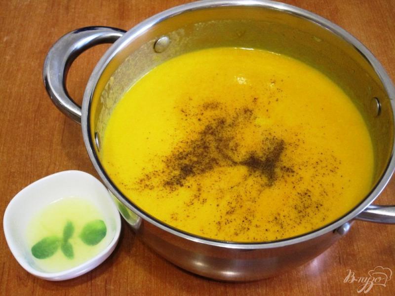 Фото приготовление рецепта: Суп-пюре из моркови с бараниной шаг №11