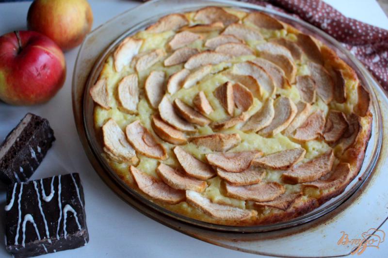 Фото приготовление рецепта: Творожный кекс с яблоком шаг №6