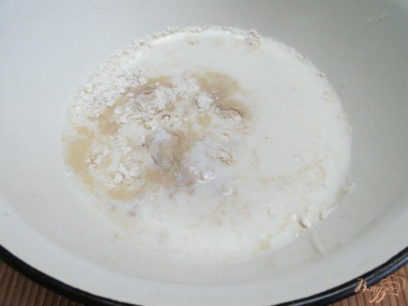 Фото приготовление рецепта: Белый хлеб без сахара шаг №1