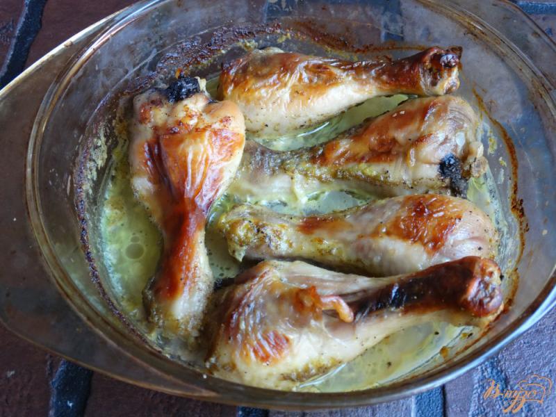Фото приготовление рецепта: Куриные голени в кефире с карри шаг №5