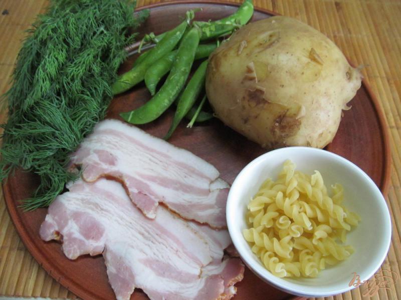 Фото приготовление рецепта: Картофельный салат с макаронами шаг №1