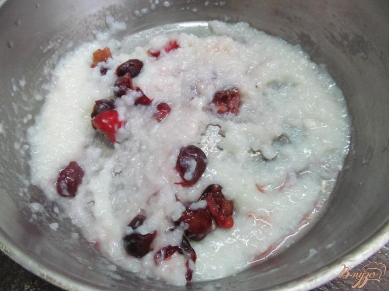 Фото приготовление рецепта: Рисовое мороженое с черешней шаг №4