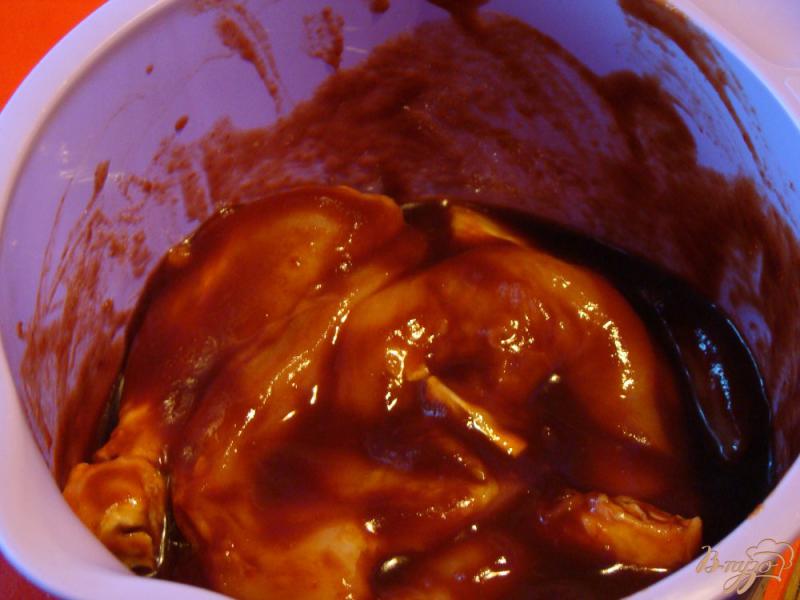 Фото приготовление рецепта: Курица в томатно-медовой глазировке шаг №3
