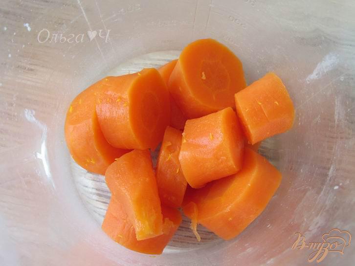Фото приготовление рецепта: Сладкий морковно-яблочный дип шаг №1