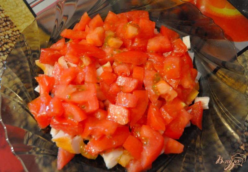 Фото приготовление рецепта: Салат с овощами и копченой курицей шаг №2