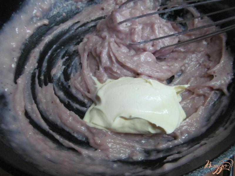 Фото приготовление рецепта: Клубничное печенье с начинкой шаг №8