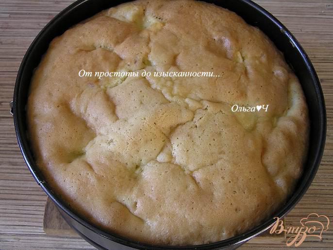 Фото приготовление рецепта: Яблочно-ореховая шарлотка-татен с оливковым маслом шаг №7