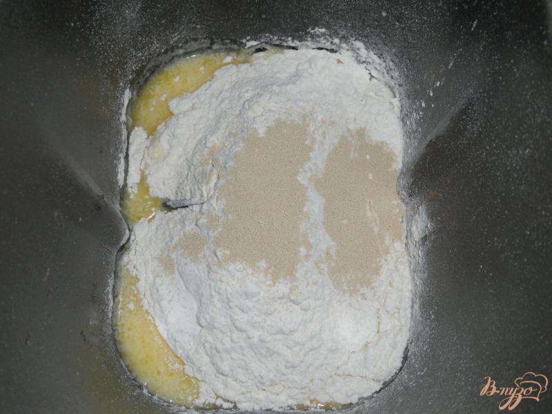 Фото приготовление рецепта: Булочки «Гармошка» с корицей и цедрой апельсина шаг №2