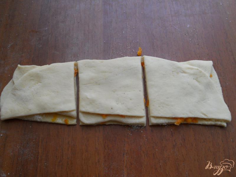 Фото приготовление рецепта: Булочки «Гармошка» с корицей и цедрой апельсина шаг №8