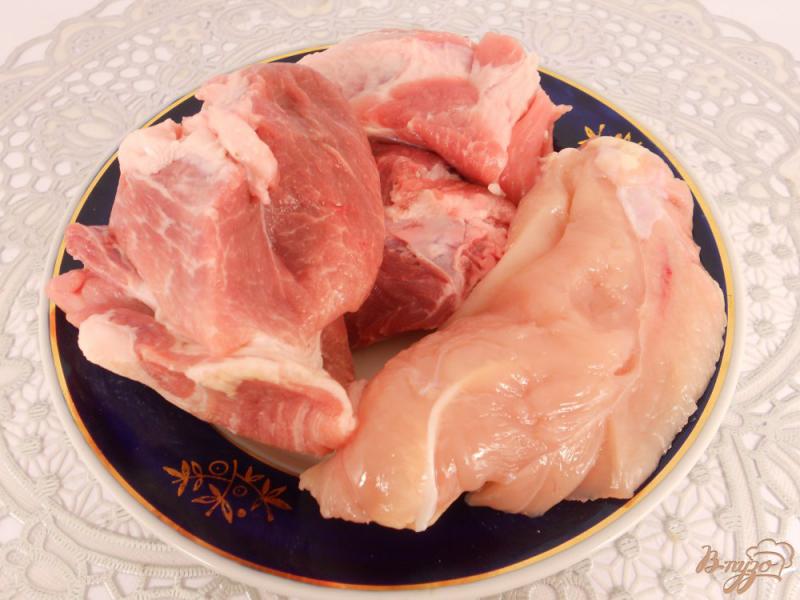 Фото приготовление рецепта: Ветчина рубленая из свинины и курицы шаг №1