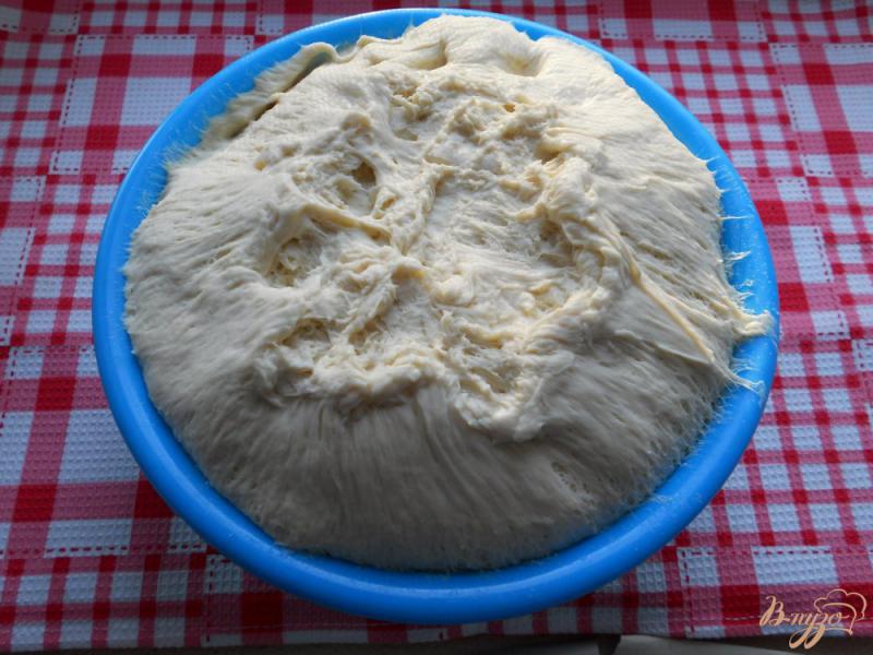 Фото приготовление рецепта: Домашний белый хлеб в мультиварке шаг №6