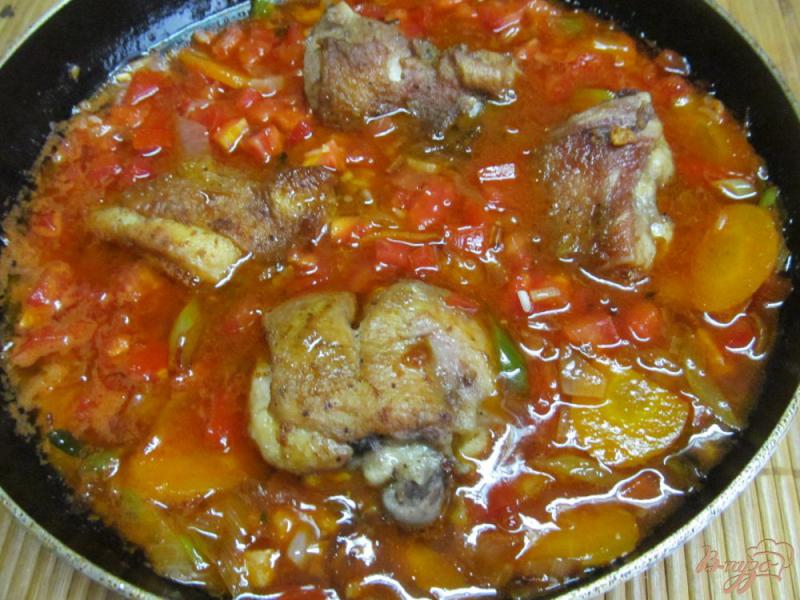 Фото приготовление рецепта: Курица с рисом по-испански шаг №9