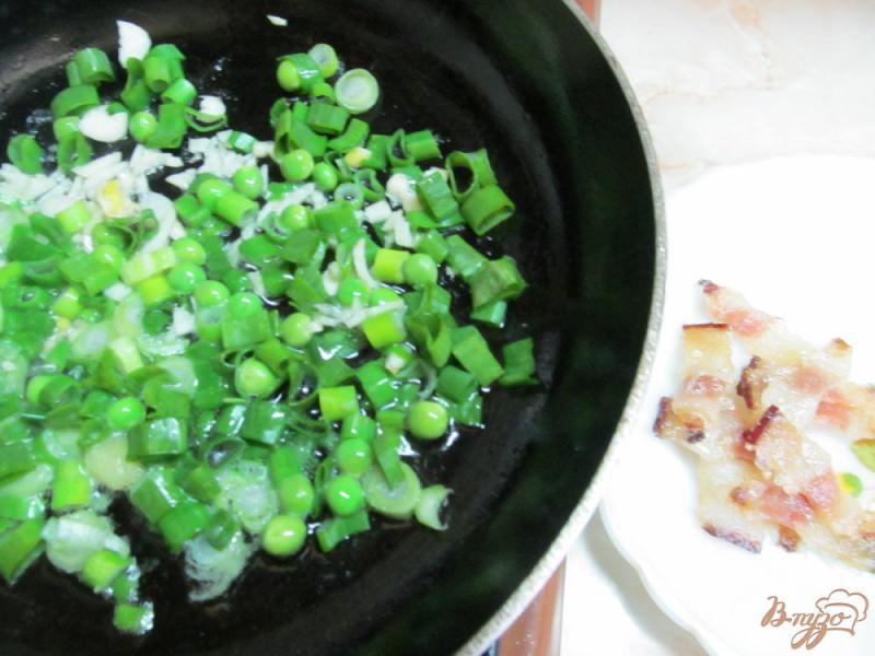 Фото приготовление рецепта: Теплый салат из картофеля с цветной капустой шаг №6