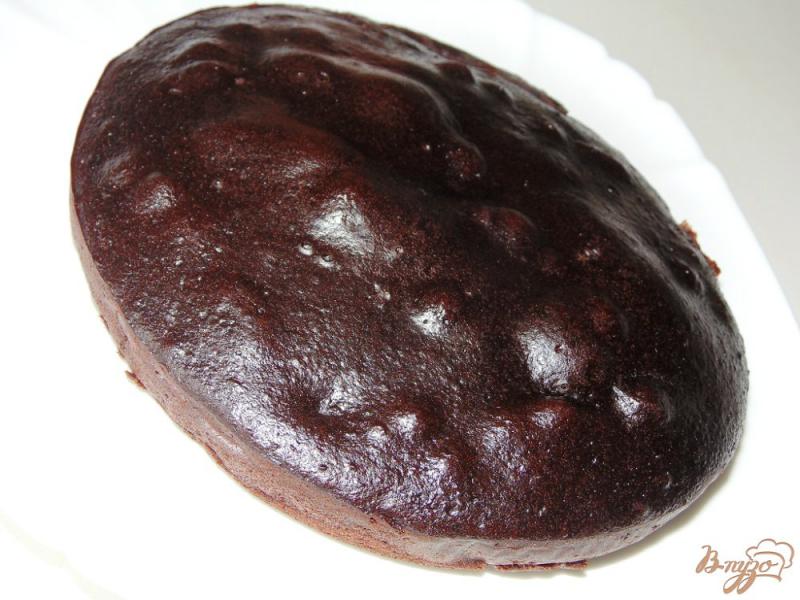 Фото приготовление рецепта: Шоколадный пирог на воде без яиц шаг №5