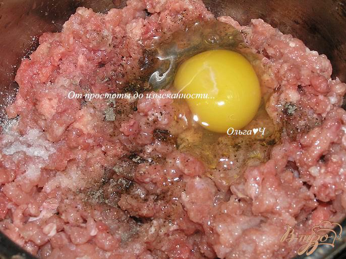 Фото приготовление рецепта: Нежные шарики из индейки с тыквой в соусе шаг №1