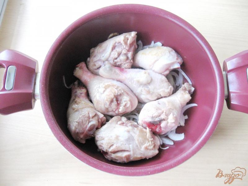 Фото приготовление рецепта: Жаркое из курицы с грибами шаг №3