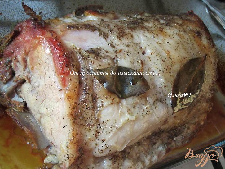Фото приготовление рецепта: Запеченный свиной карбонад на кости шаг №4