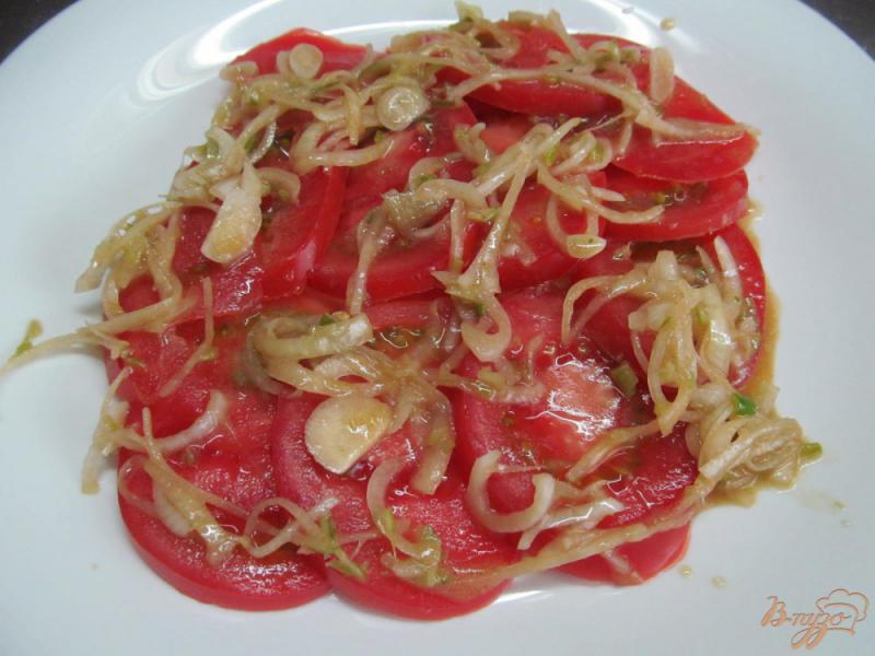 Фото приготовление рецепта: Салат из помидора шаг №4