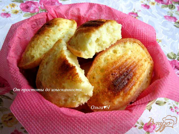 Фото приготовление рецепта: Печенье «Мадлен» с творогом шаг №7