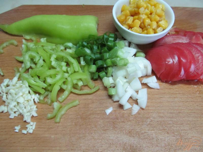 Фото приготовление рецепта: Курица по мексикански шаг №2