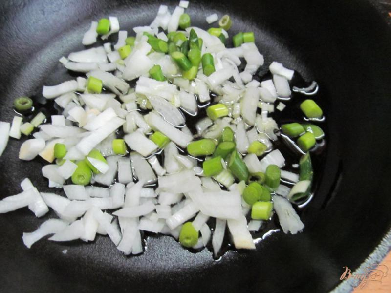 Фото приготовление рецепта: Салат из пасты с овощами шаг №2