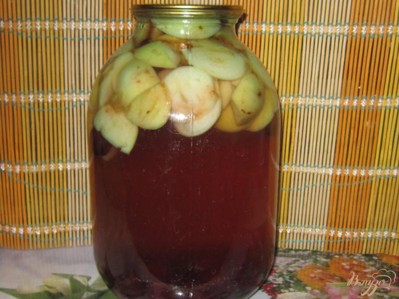 Фото приготовление рецепта: Яблочно-вишневый компот на зиму шаг №6