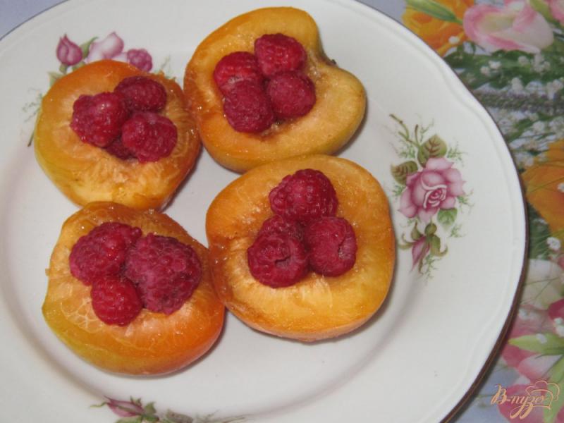 Фото приготовление рецепта: Фаршированные абрикосы на десерт шаг №3