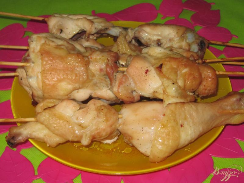 Фото приготовление рецепта: Куриные шашлычки в духовке шаг №7